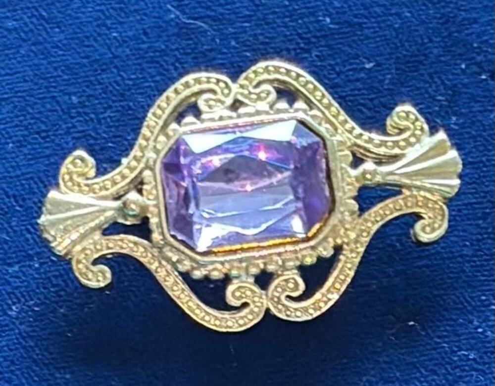 Vintage Art Deco Nouveau Sash Pin Brooch Gold Tone Amethyst Purple Art Glass